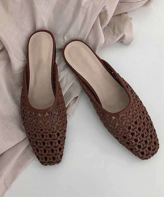 소나 라탄 블로퍼 - shoes