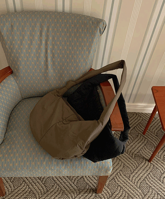 pitcus padding bag (2color)