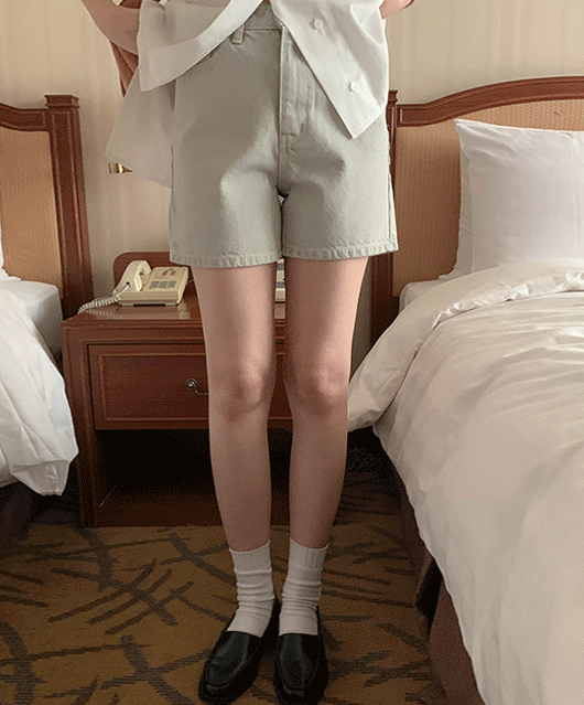 💚당일발송/콘데님💚 Mori mint shorts